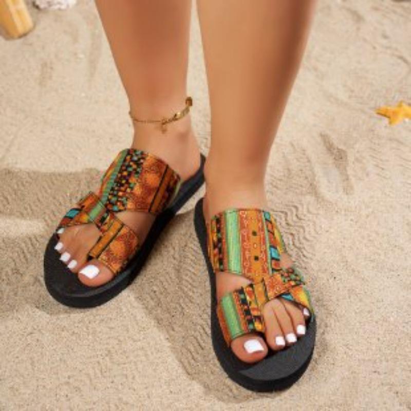 Spot Sommer Neu Dicke Sohle Farbkombination Klettverschluss Europäischer und Amerikanischer Berühmter Stil Strand Sandalen Damen