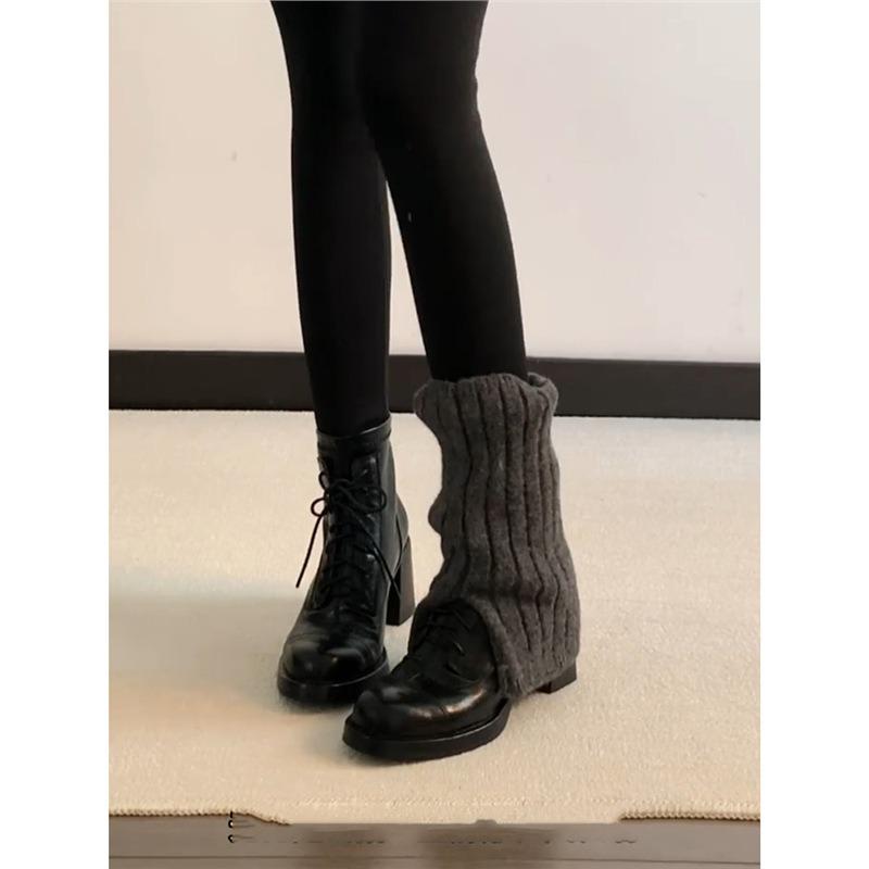 Cowhide version~ retro round head high-heeled Martin boots thin thick heel lace-up short boots rear zipper thin boots