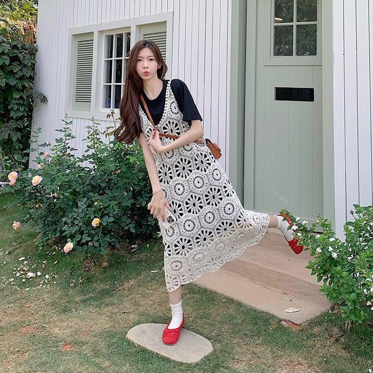 Großformatiges Sommer-Retro-Schicht-Häkelkleid & Schwarzes T-Shirt Set für Damen