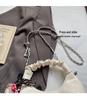 Women's Versatile Pleated Crossbody Handbag - Stylish Chain Shoulder Bag for a Chic Look.