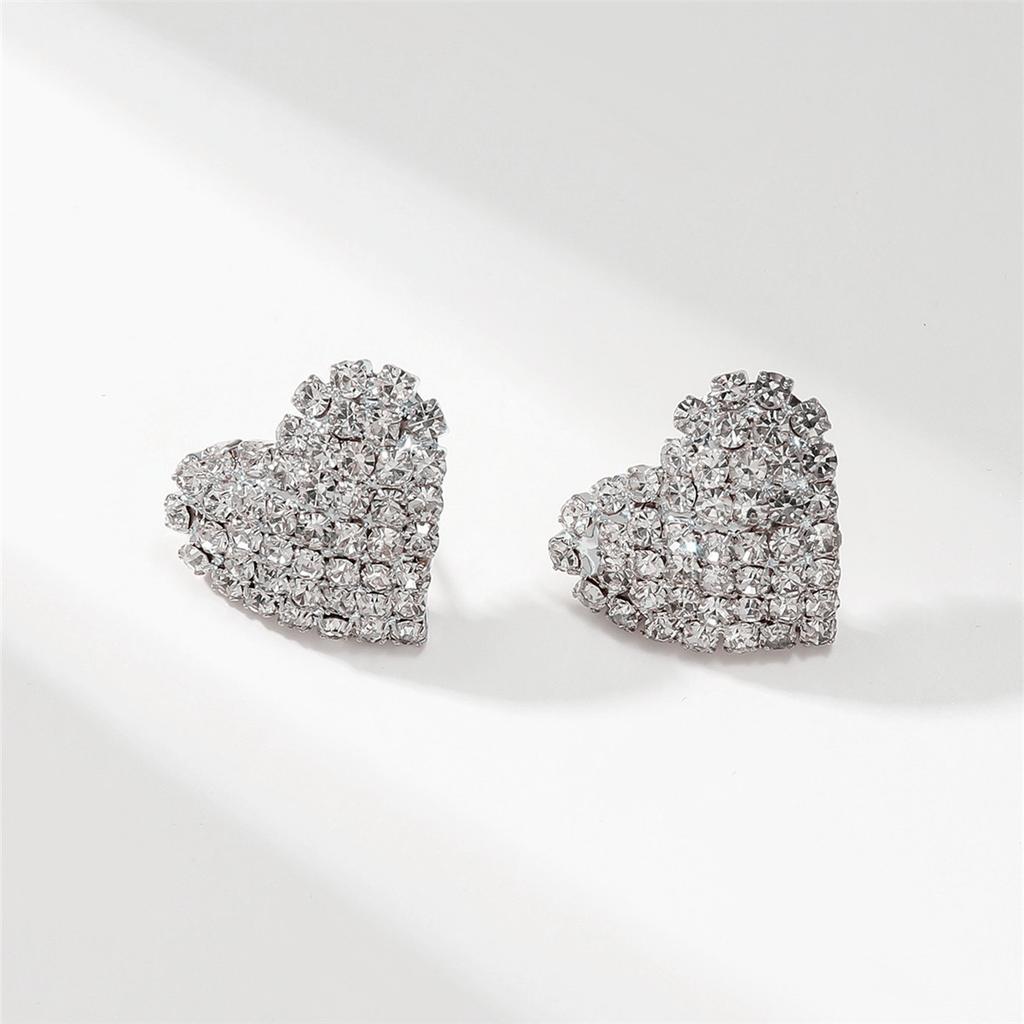Fashion Love And Versatile Earrings Earrings And Ear Accessories Ladies' Earrings With Feminine Temperament Rhinestone Heart Simple