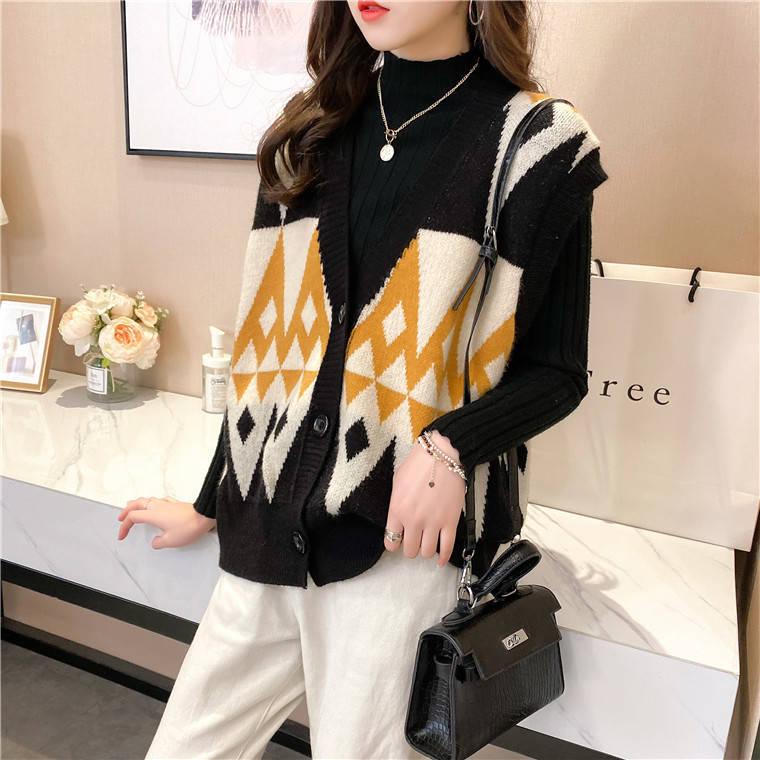 Spring and Autumn Lazy Style All-match V-neck Cardigan Sleeveless Color Matching Loose Sweater Rhombus Wear Vest Knitted Waistcoat Women