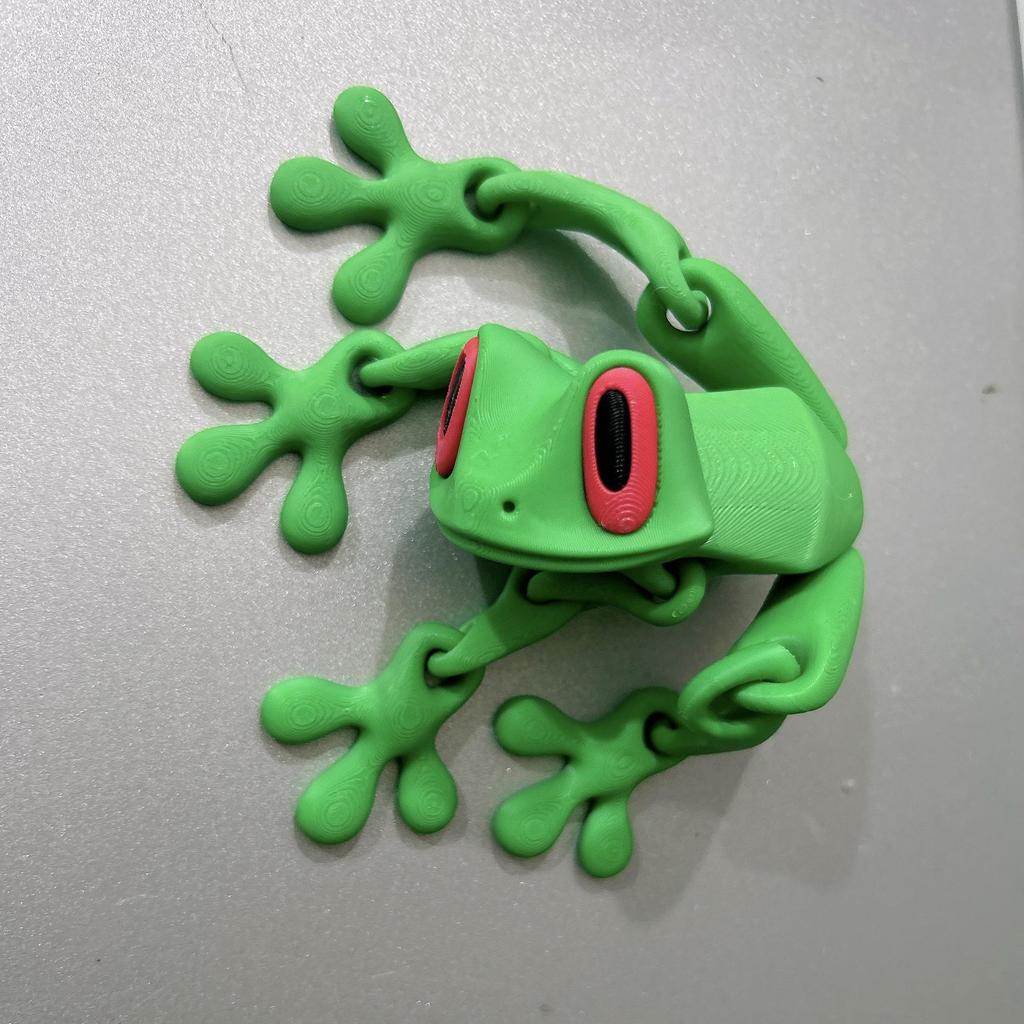 3D Printed Magnetic Tree Frog Ornament - Refrigerator Magnet & Children's Decompression Toy