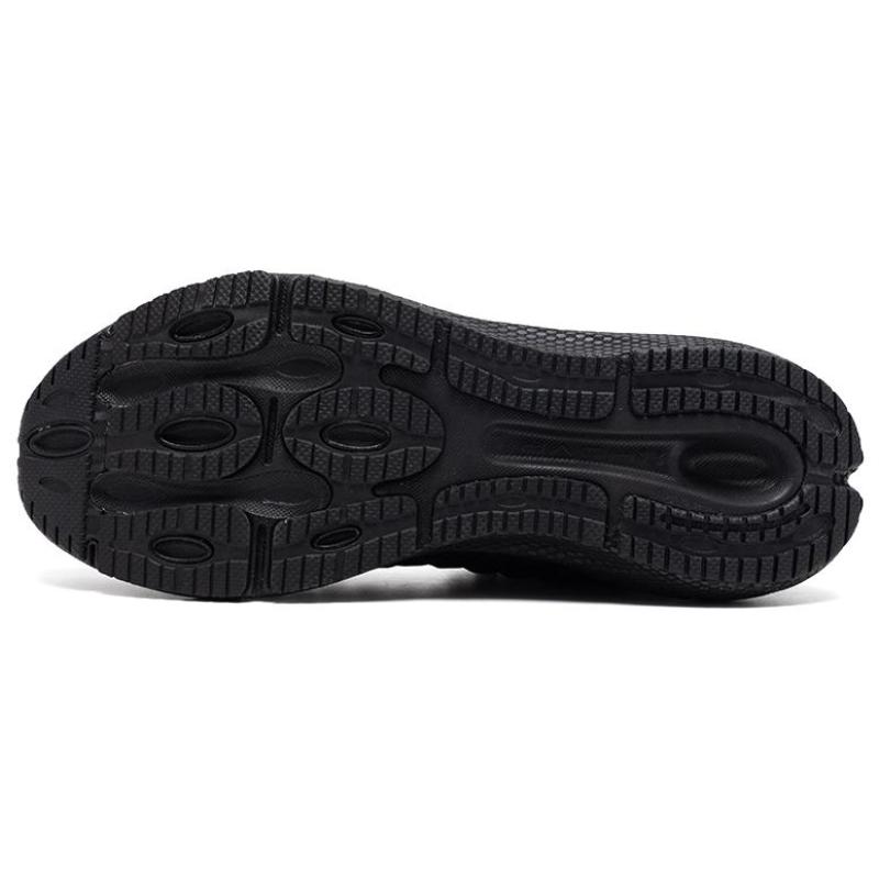 Under Armour HOVR Machina 3 Black Reflective Sneakers 3026729-001