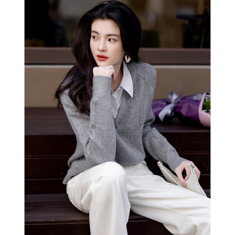 DeMana Women's Spliced Lapel Knit Sweater