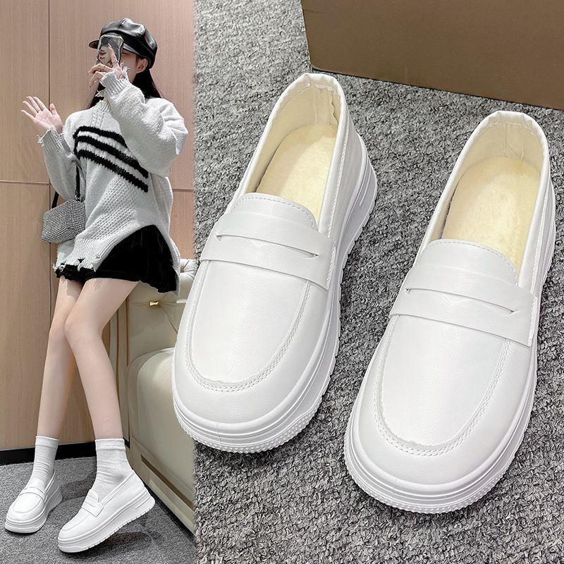 Hospital autumn and winter soft bottom breathable not tired feet deodorant non-slip stepping on shit feeling thick sole large size velvet nurse shoes