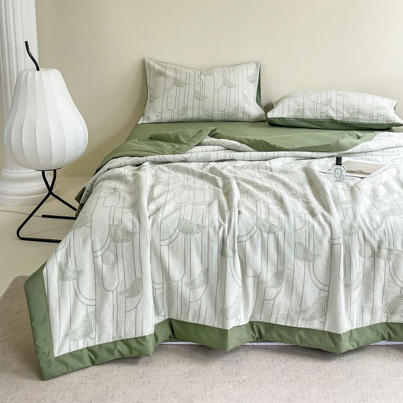Pure Cotton Three-Layer Gauze Jacquard Summer Quilt Set - Cooling & Comfortable