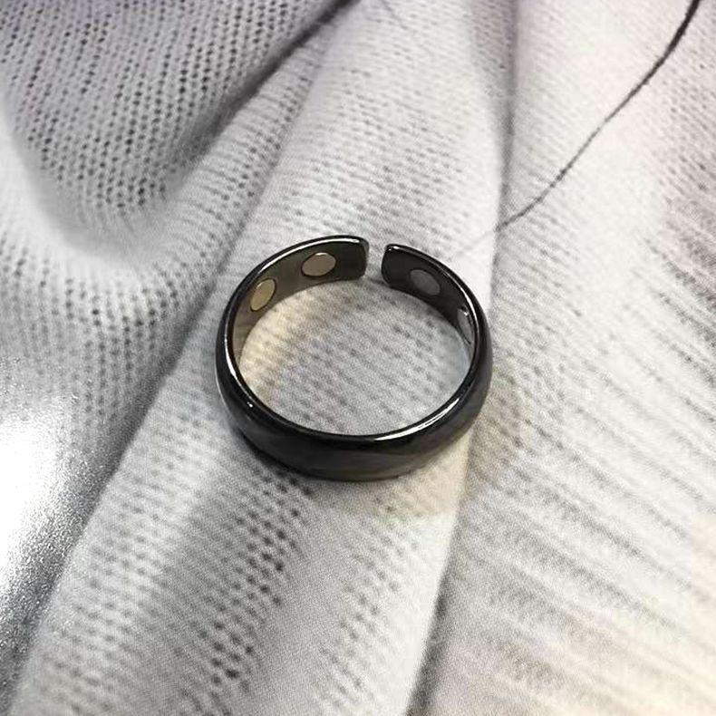 Spot Personalisierter Herren Rosegold Elektroplattierter Magnetischer Gesundheitsring