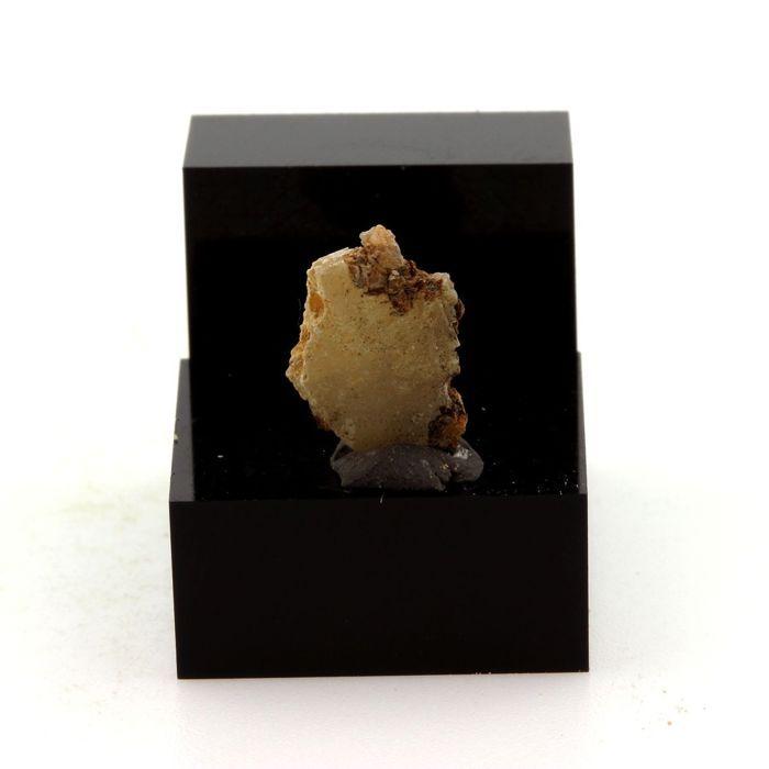 Stolzite 4.67 carats