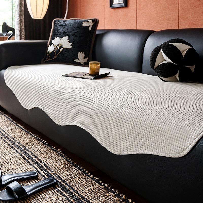 Special-shaped sofa cover pad for summer 2025 new high-end light luxury anti-cat scratch sofa mat