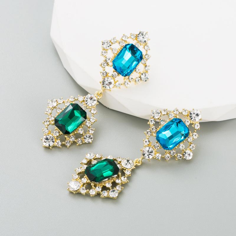 Dámské náušnice Temperamentní Dlouhý střapec Plný Křišťál Jednoduché Všestranné Přehnané Prémiové malé náušnice s kapkou