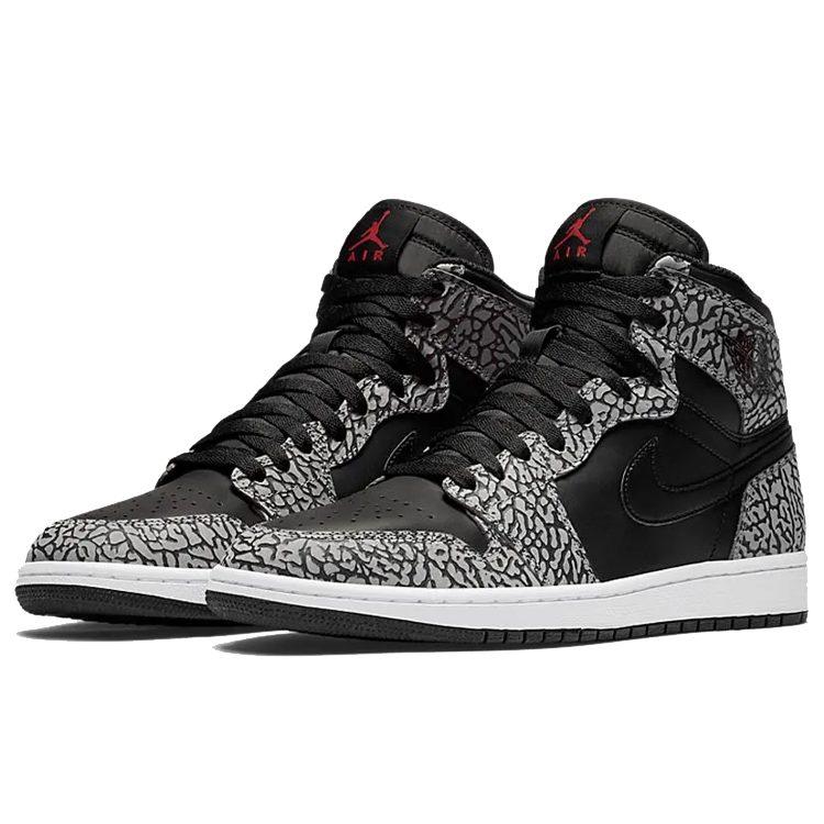 Jordan 1 Retro Un Supreme 839115-013