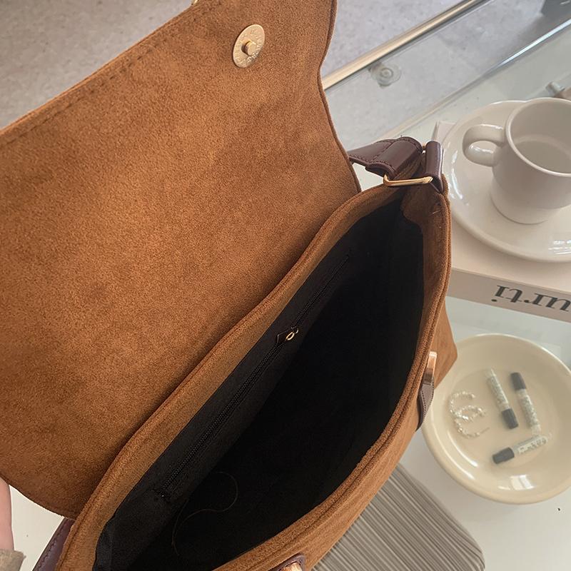 Vintage Commuter Brown Crossbody Bags Neue trendige Mode Damen Messenger Bags Casual Simple Große Kapazität Handtaschen