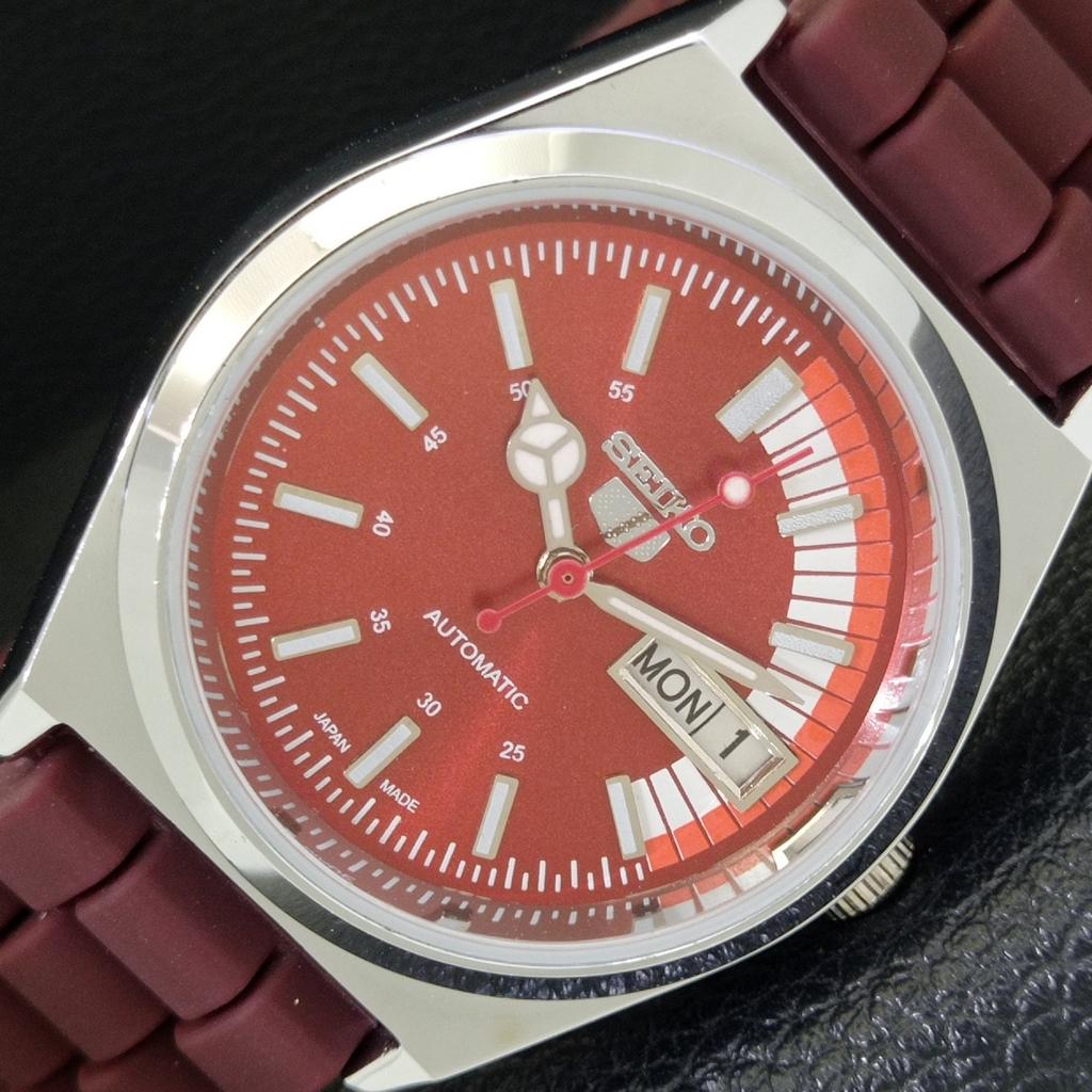 

АВТОМАТИЧЕСКИЕ ВИНТАЖНЫЕ ВОССТАНОВЛЕННЫЕ ЧАСЫ SEIKO 5 6309A ЯПОНИЯ МУЖСКИЕ КРАСНЫЙ ЦИФЕРБЛАТ a440900-4 Sk-a440900