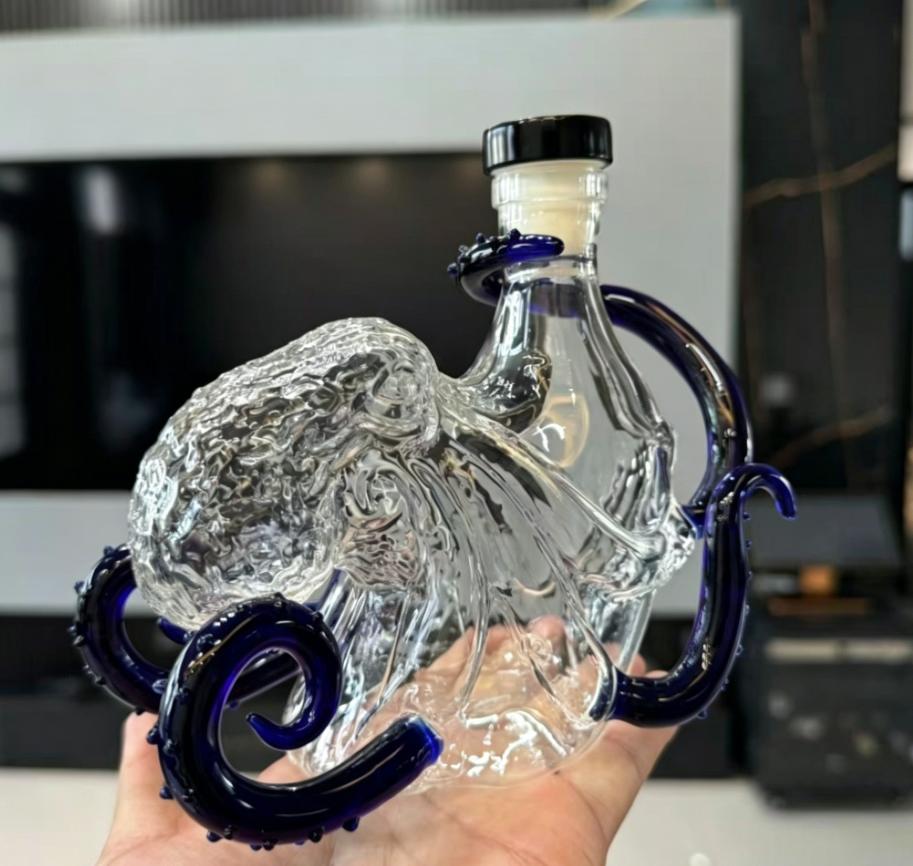 Handmade Octopus Glass Decanter Unique Whiskey Rum Bottle for Barware Home Party Decor Gift