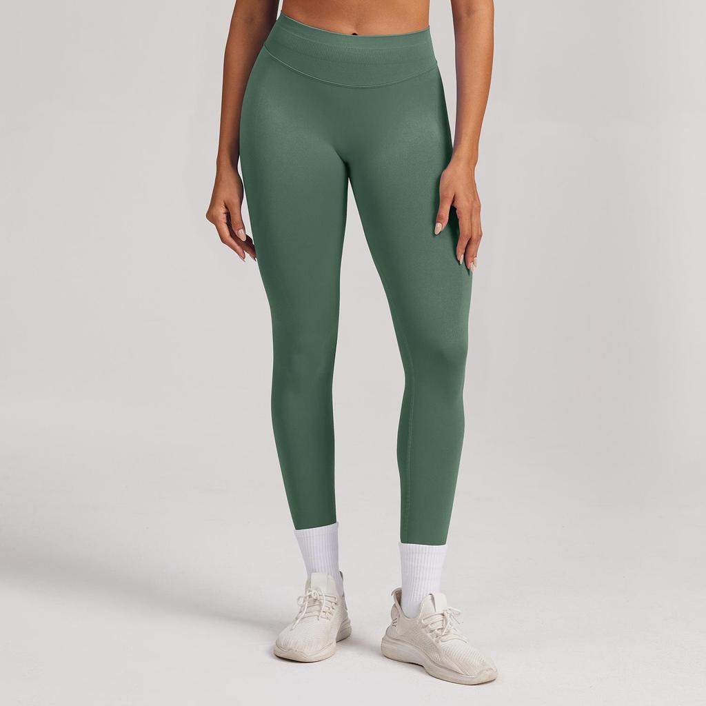 Seamless Matte Nylon Yoga & Running Pants with Hip-Enhancing Waist