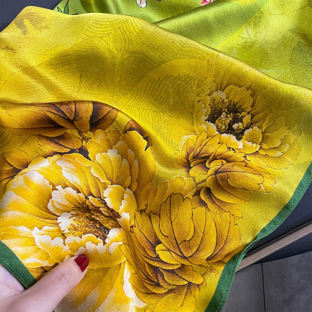 Summer retro mulberry silk silk scarf 71 large square scarf women's versatile high-end neck protection neck scarf silk scarf batch