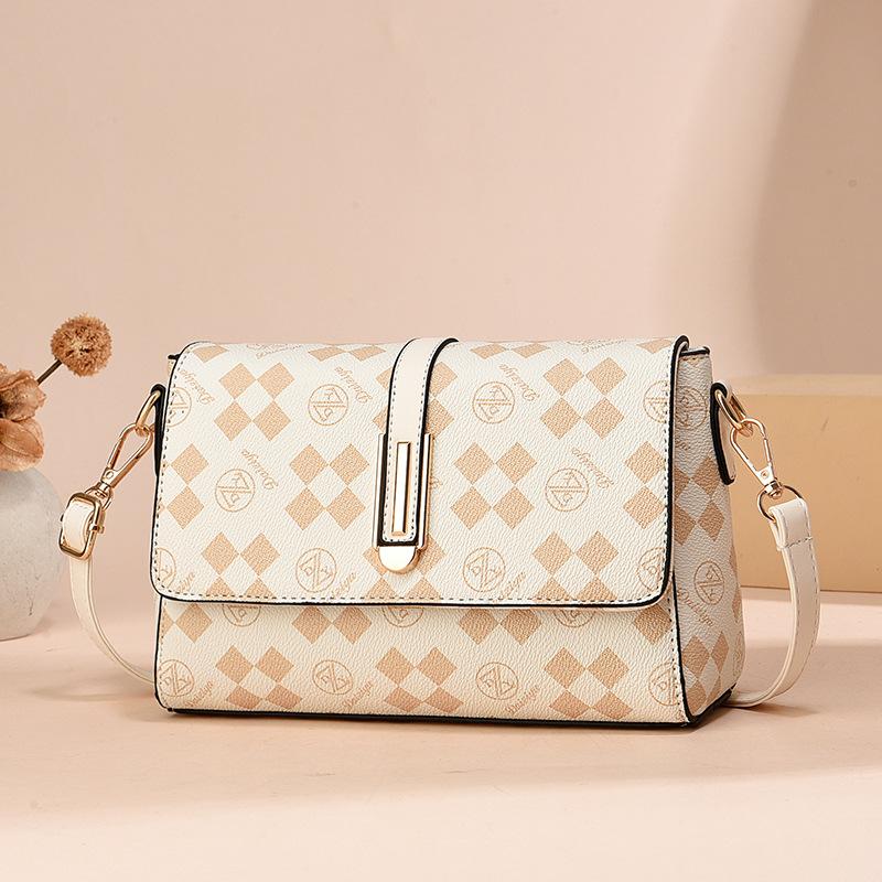 The New Print Texture Popular Bag with All Fashion Small Fresh All Instagram Shoulder Crossbody Bag