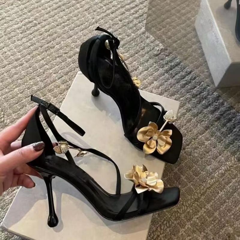 Fashion Women's Fashion Bag Heel Sandals Summer New Square Head Open Toe Metal Flower Anti-slip Wear-resistant Stiletto Heels