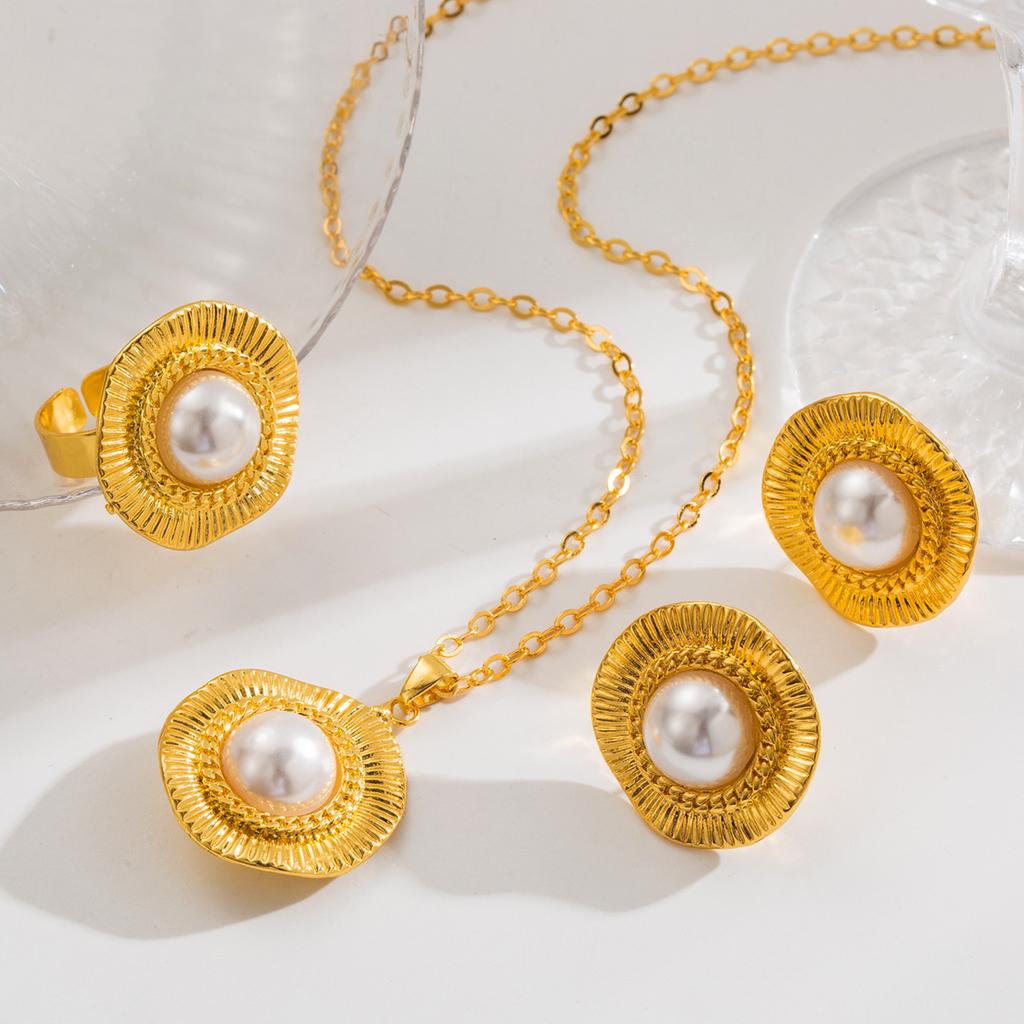 Fashion French Geometric Inlaid Pearl Stud Earrings, Necklace, Fashion Temperament Niche Alloy Accessories