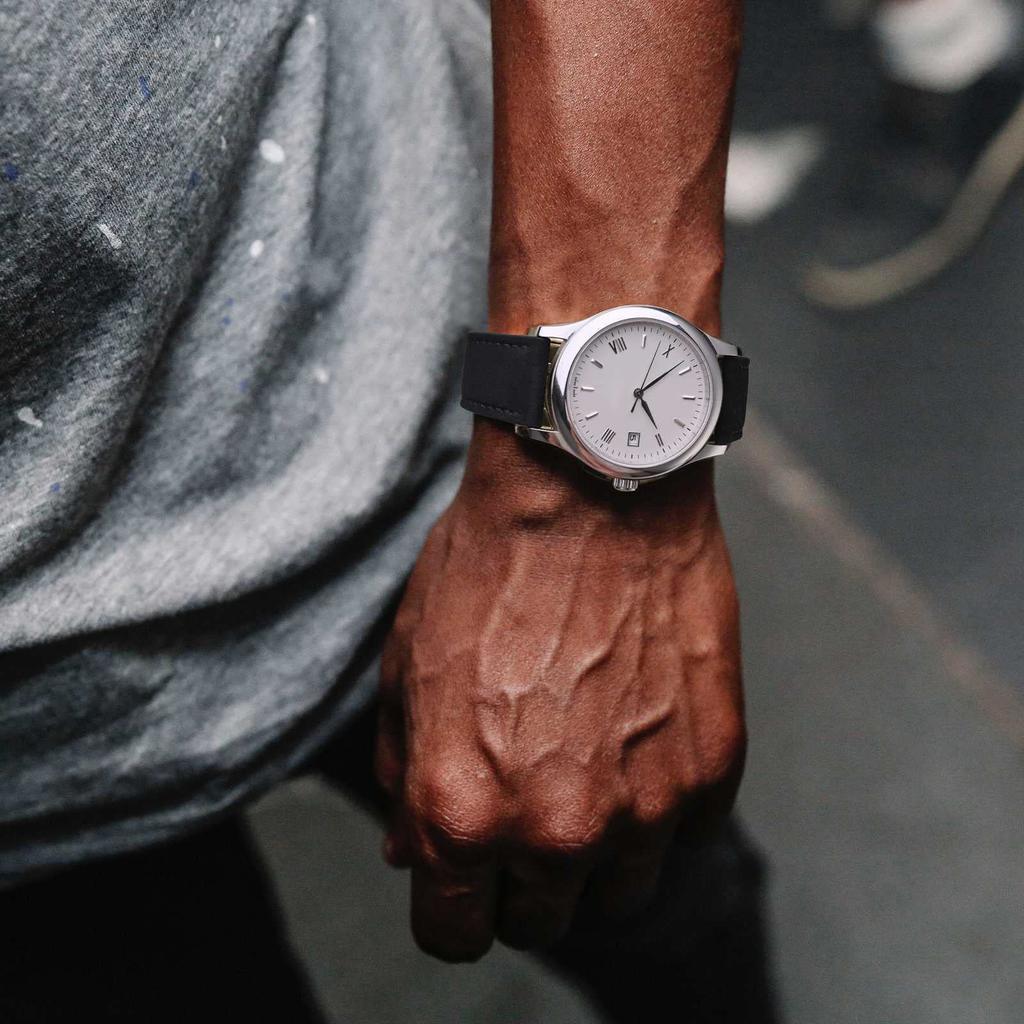 WOCCI Quick Release Leather Watch Strap, 18mm Nubuck Watch Band, Black with Black Buckle