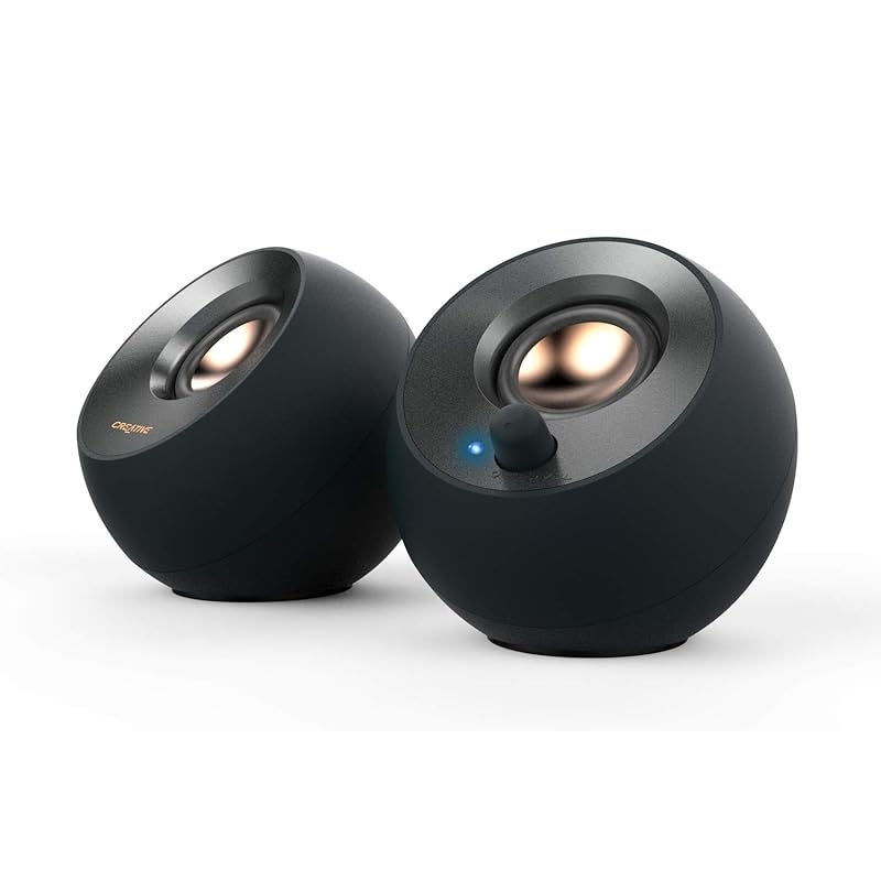 

Creative Pebble V2-Minimalistic 2.0 Desktop speakers with USB-C, 3.5 mm AUX input, up to 8 for computers and laptops W RMS power, Type-A adapter