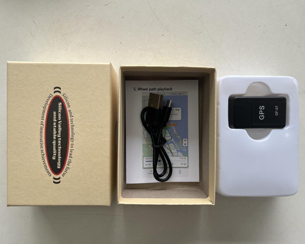 GF10 Smart Positioning Anti-Lost Device: Global GPS Tracker for People, Vehicles, and Luggage