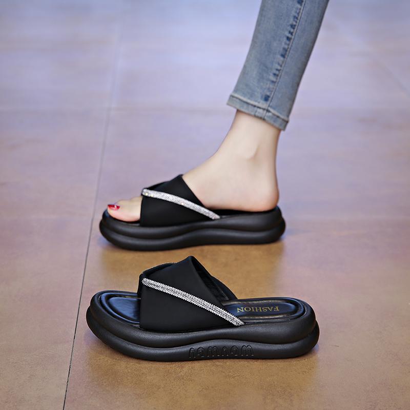 Fashion Women's Wedge Sandals 2025 Summer Wear Fashion Rhindiamond-muffin Thick-soled Increase Women's Slippers