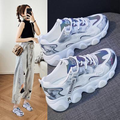 Neue Mode Leuchtende Sneaker Damen Sportschuhe Dicke Sohle Bequeme Nachtlaufschuhe