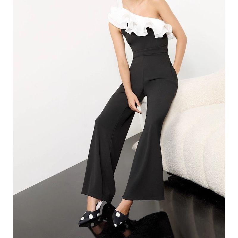 

Торговый заказ Li s Комбинезон с открытым плечом и косым воротником, нишевый, с оборками на талии, облегающий фигуру, контрастного черно-белого цвета, в стиле королевской сестры, фан-гао, с широкими штанинами Black White L/12