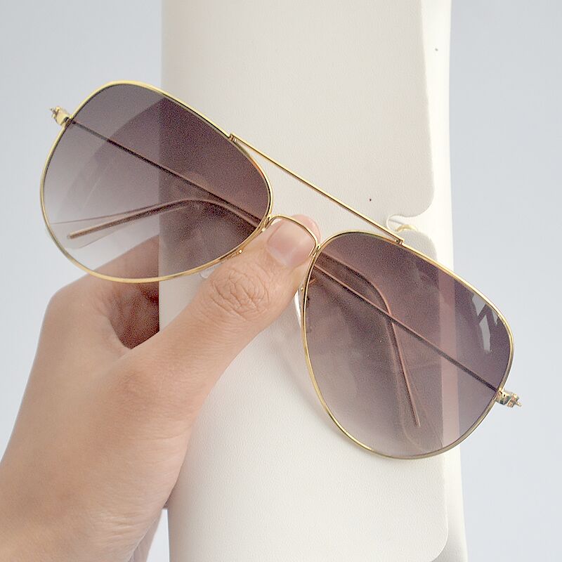 Pilot Aviation Sunglasses Men Retro Classic Silver Metal Frame Shades for Women Men UV Protection