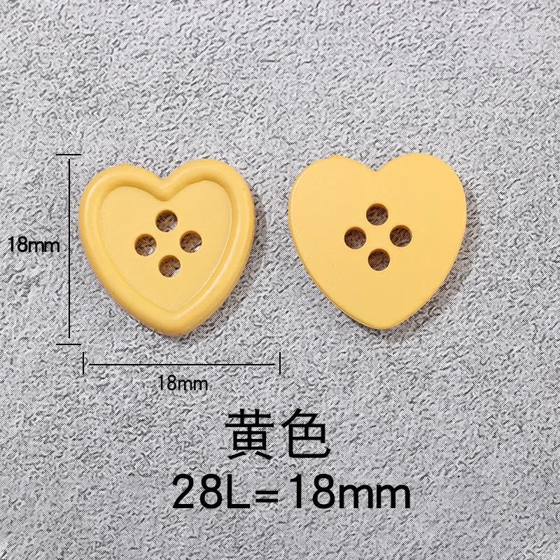 20pcs/lot 18mm Resin Button Heart Shape 4-Hole Plastic for Needlework Sewing Button for Clothing Diy Accessories Decorative