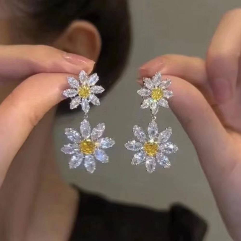 

Сплавні сережки-гвоздики з китицями Висячі довгі сережки з китицями Модні сережки-гвоздики для жінок для дівчат 4