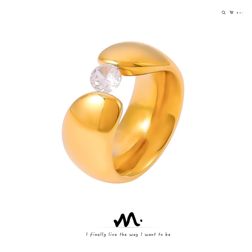 

Евро-американский стиль широкое кольцо с цирконом: Ретро Нишевый Дизайн, Титановая Сталь, Ювелирные Изделия с Покрытием из 18-каратного Золота Size 7