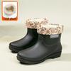 Dámské protiskluzové vodotěsné krátké holínky v korejském stylu, módní gumová obuv pro dospělé se silnou podrážkou