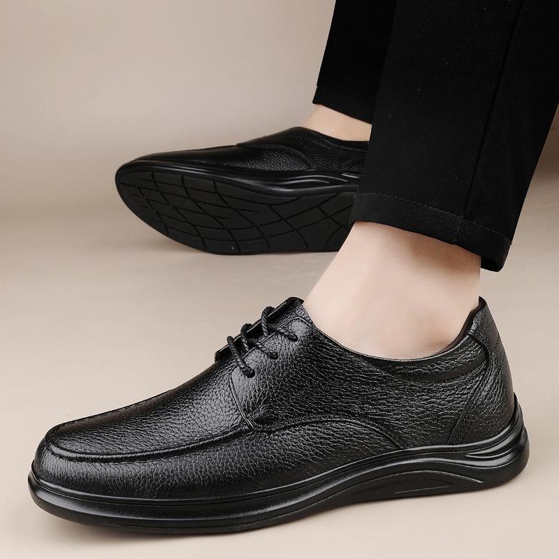 New Men's Leather Shoes First Layer Cowhide Casual Shoes Soft Sole Leather Middle-aged and Elderly Father Leather Shoes Fashion Men's Shoes