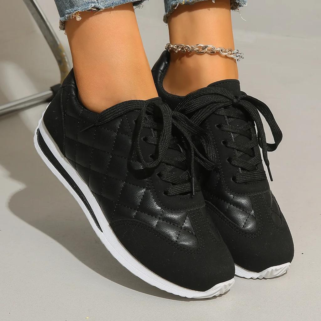 Fashion New 2025 Comfortable Casual Sports Shoes with Laces Versatile Soft Bottom Agan Shoes Stylish White Sneakers for Women