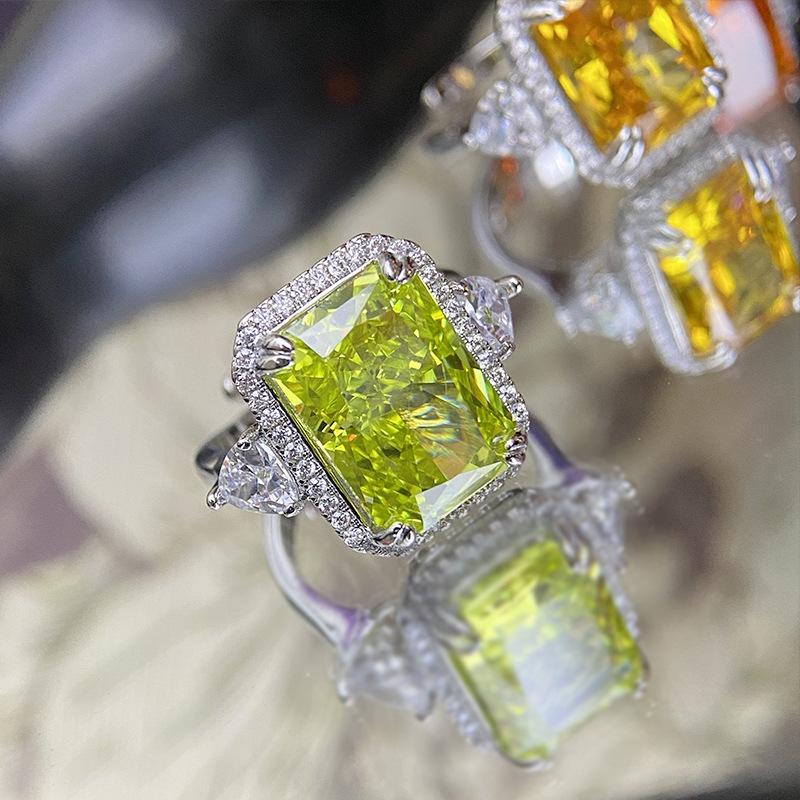 2026 Bright Sparkling Apple Green High Carbon Ice Flower Cut Ring, Luxurious Temperament Rectangular Diamond Ring Woman