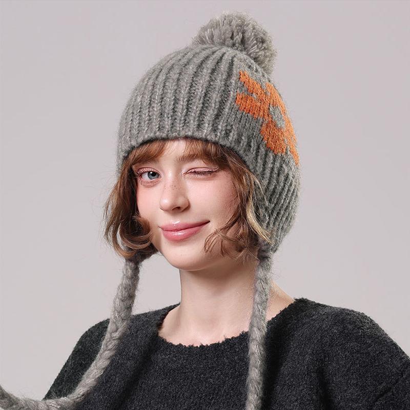 Knitted Hat Women's Winter Braid Tether Wool Ball Wool Hat Warm Hat