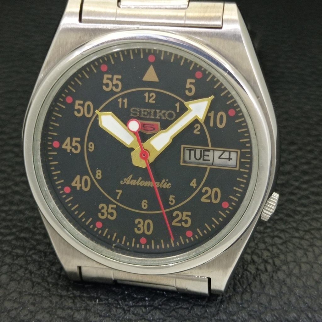 GENUINE VINTAGE SEIKO 5 AUTOMATIC 7009A JAPAN MENS BLACK DIAL WATCH A702405-5 R124-a702405