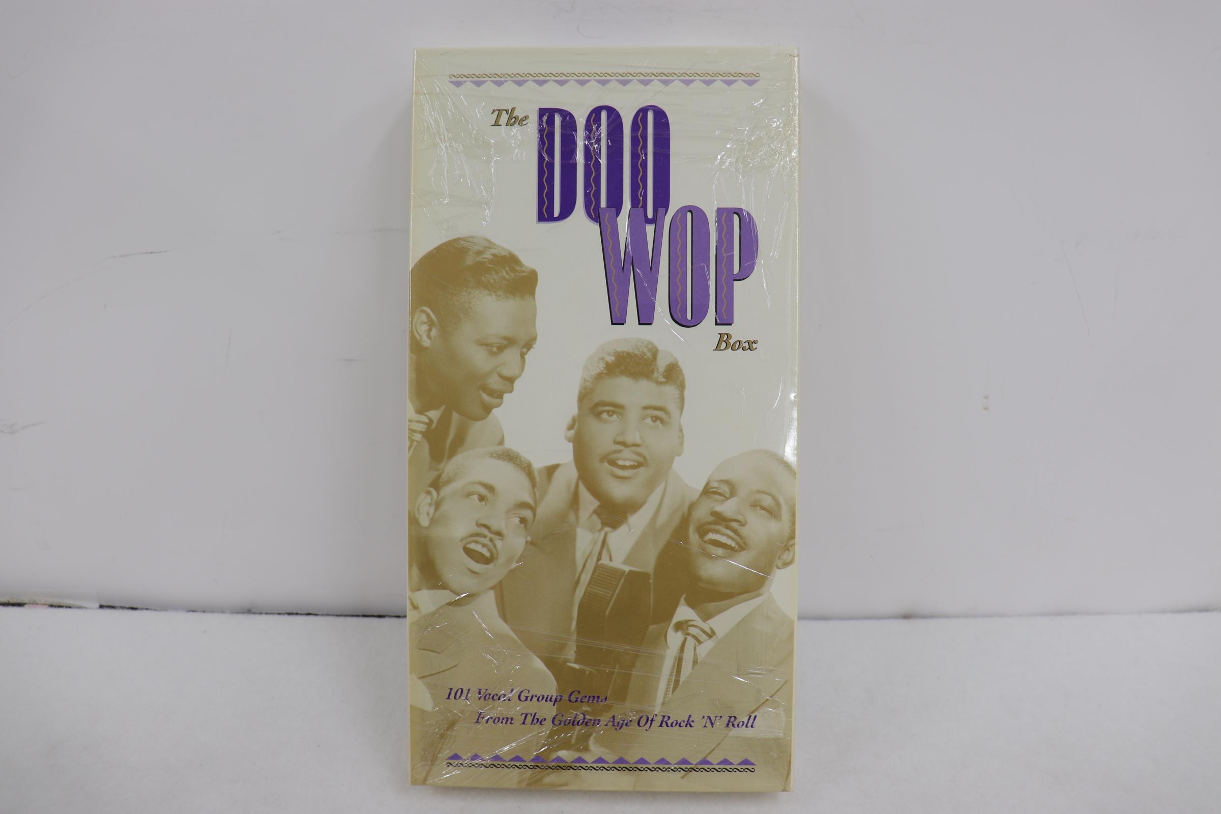 

CD VARIOUS - Doo Wop Box R271463 RHINO 1993 US Rock Used