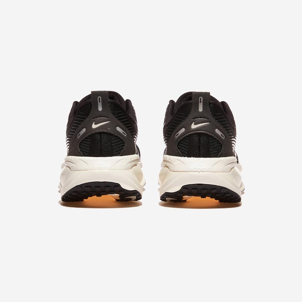 Nike NIKE VOMERO 18 HM6803-007
