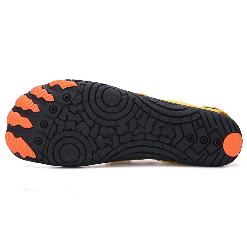 Beach Sports  Fashionable Men's Fitness Shoes New Five Finger Swimming Shoes Summer Couple Outdoor Water Sports Shoes