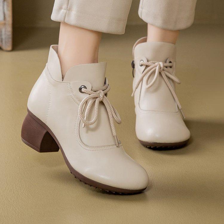 Soft leather cotton boots women's winter mother shoes 2025 new thick heel non-slip versatile warm cheongsam boots fashion short boots
