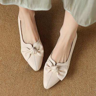 Elegante Pumps mit niedrigem Absatz und spitzer Zehenpartie mit Schleife für Damen Frühling und Herbst Koreanischer Stil Junge Mode Bequeme Damenschuhe Ausverkauf