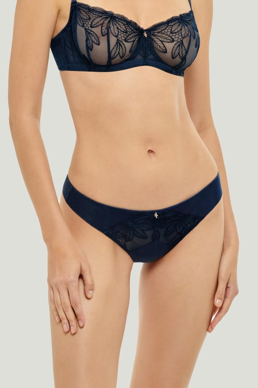 

Трусики стринг Marc & Andre (66137) 2(S) імперська синього кольору