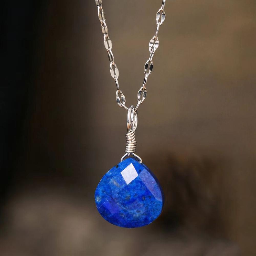 1 Stück Naturstein-Halskette für Damen, kleiner tropfenförmiger Anhänger aus Amethyst und rosa Kristall, Choker-Schmuckgeschenk