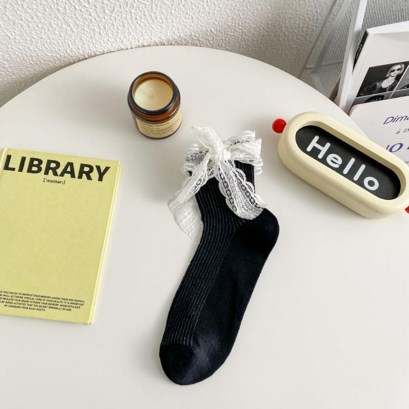 Spring and Summer Hollow, Lightweight and Breathable Socks for Women, Mid-calf Socks, Cute Lace Trim, Bow, Short Socks, Thin Style