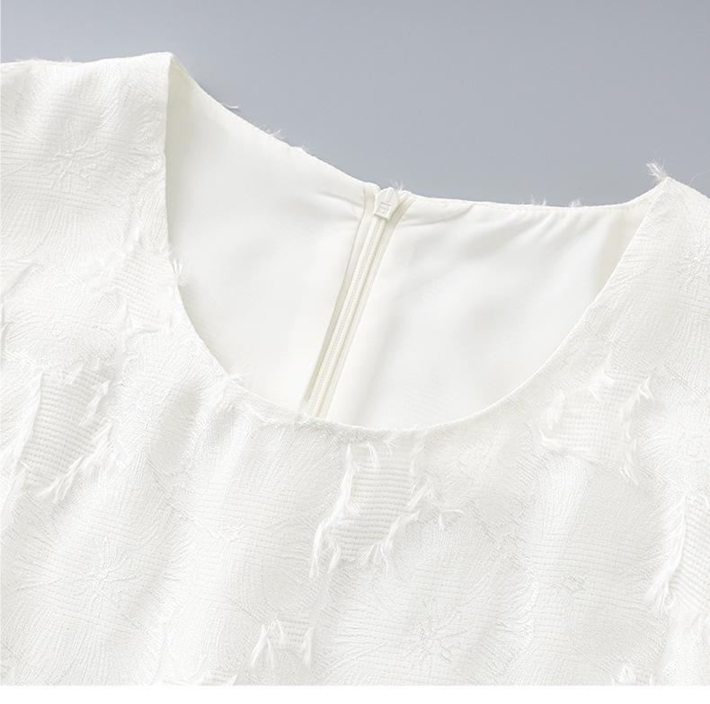 Women's Summer Mesh Jacquard Cut-Out Dress with Round Neck