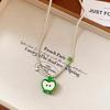Retro Round Resin Necklace: Versatile, Fashionable High-End Clavicle Chain for Women
